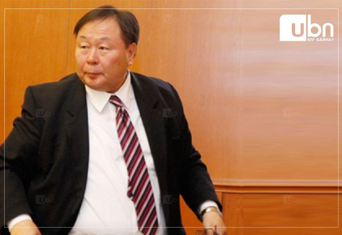 НҮҮРСНИЙ СОНСГОЛ: Ерөнхий аудитор асан А.Зангад, Татварын Ерөнхий газрын дарга Б.Заяабал нар гэрчээр оролцож байна
