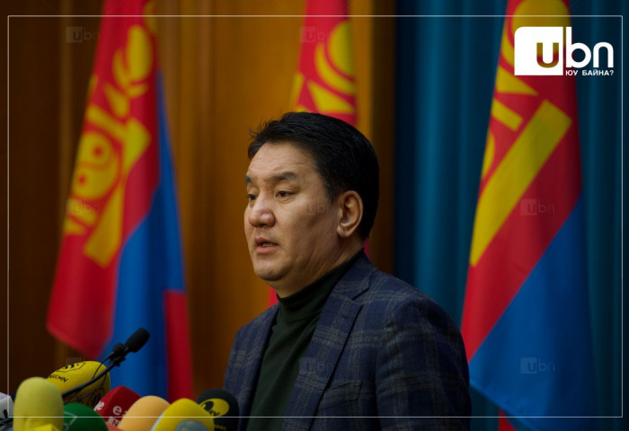 Ж.Ганбаатар: Шатахуунаас болж хүндрэл учруулж буйд хүлцэл өчье
