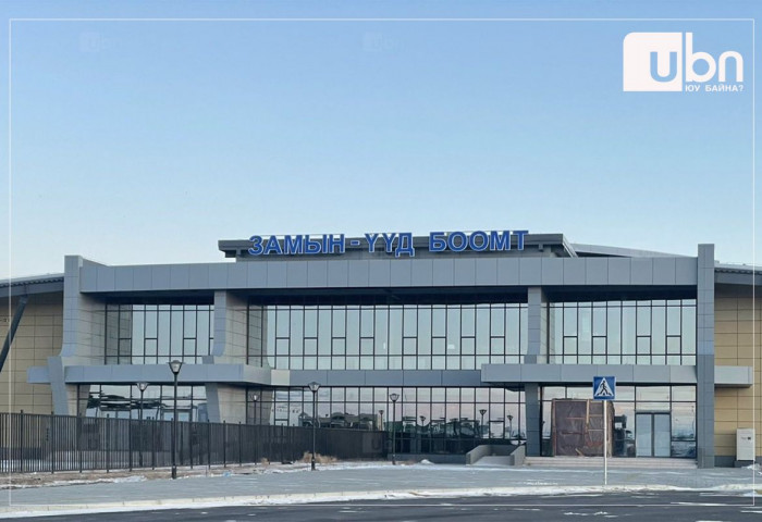 БНХАУ-тай хиллэдэг Замын-Үүд боомтын ачаа тээврийн урсгал 24 цагаар ажиллууллаж байна