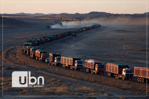 ХЯНАН ШАЛГАГЧ: Хятад, Монголын гаалийн хамтарсан манифестаар буюу гаалийн мэдүүлэггүйгээр 1748 машин 186 мянган тонн нүүрс хилээр гарсан гэдгийг тогтоосон 