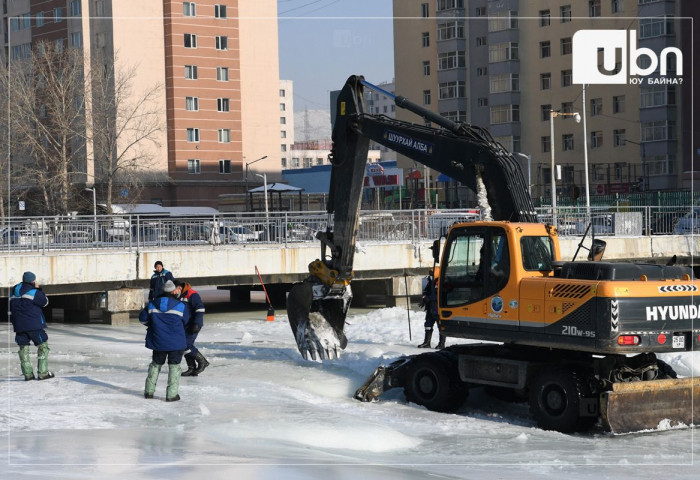 Сэлбэ голын гүнд суваг нээж, урсгалыг сайжруулахаар ажиллаж байна