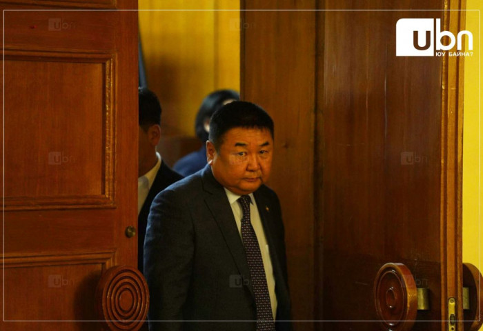 “МАН-ыг татан буулгах ёстой гэж ярьдаг. Гэхдээ татан буулгаад хэрэггүй“