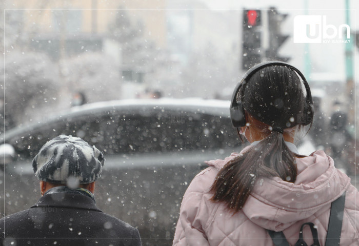 Улаанбаатар хотод 17 цагаас цас орж эхлэх төлөвтэй байна