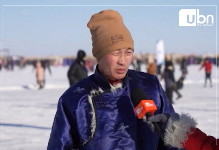 ЭЕРЭГ СУРВАЛЖИЛГА: Охиныхоо хүсэлтээр анх удаа канкигаар гулгаж үзэж байгаа аав