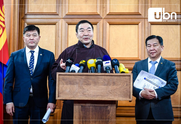 Ардын намынхан Ц.Даваасүрэн, Х.Болорчулуун, Б.Бат-Эрдэнэ нарыг нам, засгаасаа хөөх үү