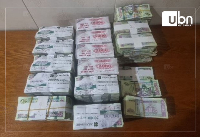 Зочид буудалд мөрийтэй тоглоом зохион байгуулсан гадаадын 21 иргэнийг илрүүлж, 300 гаруй сая төгрөг бэлнээр хураан авчээ