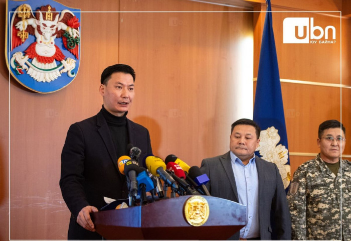 ШУУД: Шадар сайд С.Амарсайхан зудын нөхцөл байдлын талаар мэдээлэл хийж байна