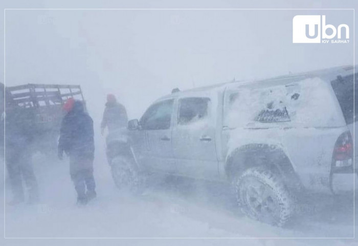 Маргааш өдөр баруун аймгуудын ихэнх нутгаар цас орж, цасан шуурга шуурна