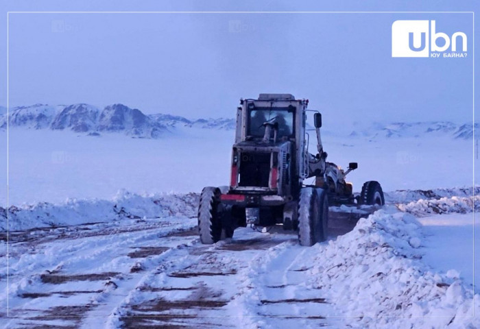 Мөрөн-Улиастай чиглэлийн замд цэвдэг үүсэн хөлдөж, зорчих хөдөлгөөнд хүндрэл үүсжээ