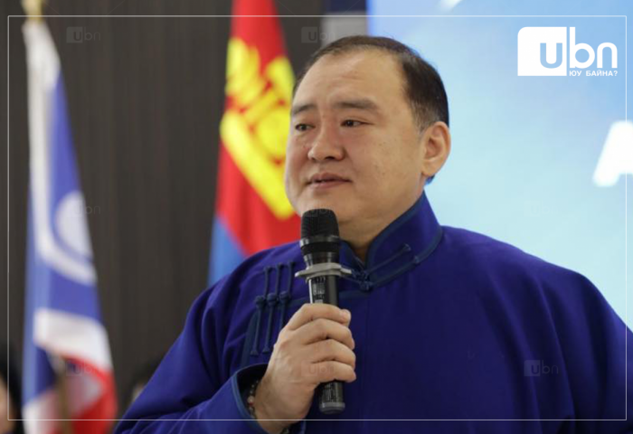 Л.Гантөмөр: Зохион байгуулалтгүйн гайгаар “Нүүрсний хулгай“ бий болж, нэг бацаан төмөр замаас 7 тэрбум төгрөг хуссан