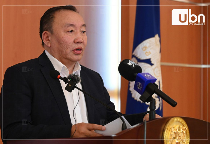 Х.Эрдэнэбилэг: Зарим иргэд суурьшлын бүс рүү удаа дараа мал оруулж байна