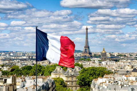 Франц улсын их, дээд сургуулийн магистр түвшинд хоёр орны Засгийн газрын хамтарсан тэтгэлэгт хөтөлбөр ЗАРЛАГДЖЭЭ