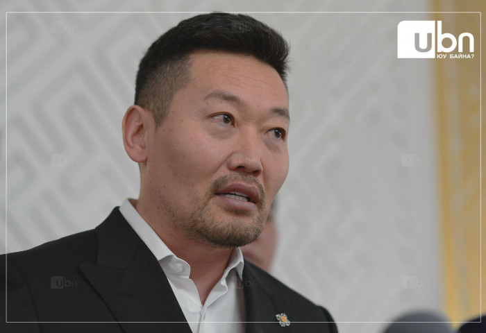 Х.Ганхуяг: Өмнө нь ЭХЭМҮТ-ийг засаж байна гээд хулдаас дэвсээд л явчихдаг байсан