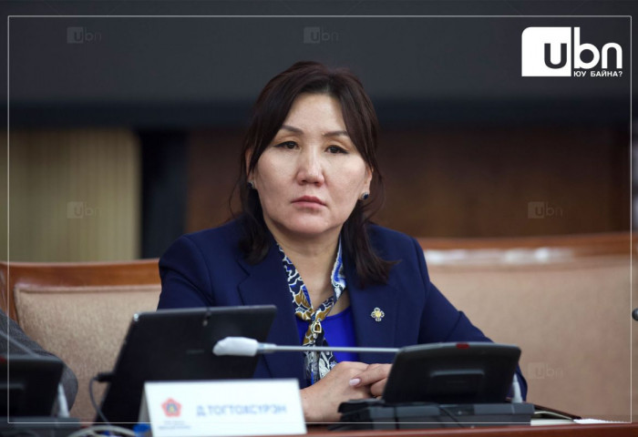 М.Оюунчимэг: Сүүлийн 4 жилд 209 тэрбум төгрөгийн хөнгөлөлттэй зээлийг үйлдвэрлэгч нарт олгосон байхад хүн чанаргүй зүйл хийгээд байгаа нь үнэн