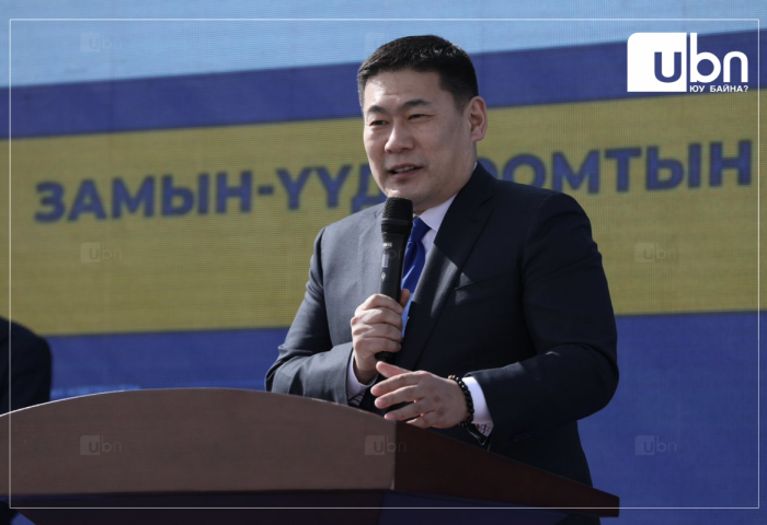 Л.Оюун-Эрдэнэ: Замын-Үүд боомтын зангилаа тайлагдаж, зорчигч, ачаа бараа нэвтрүүлэх хүчин чадал тав дахин нэмэгдэж байна