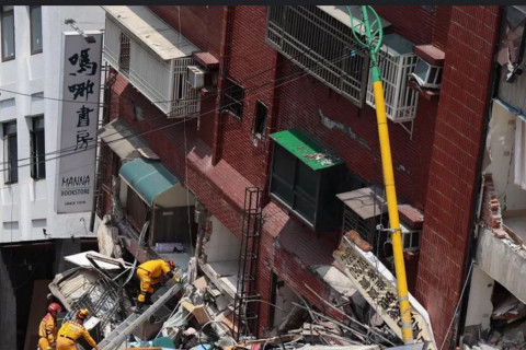 Тайваньд болсон газар хөдлөлтийн улмаас 9 хүн нас барж, 1000 гаруй хүн бэртжээ