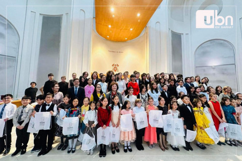 Монгол сурагчид Испани Улсад зохион байгуулагдсан олон улсын “Гран клавир” өсвөрийн төгөлдөр хуурчдын тэмцээнд амжилттай оролцов