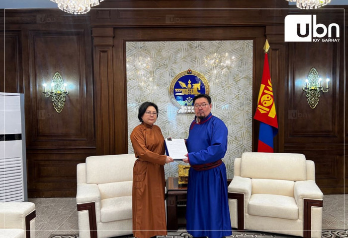 Монгол Улсын Хүний эрхийн Үндэсний Комиссын тухай хуульд нэмэлт, өөрчлөлт оруулах тухай хуулийн төсөл өргөн мэдүүллээ
