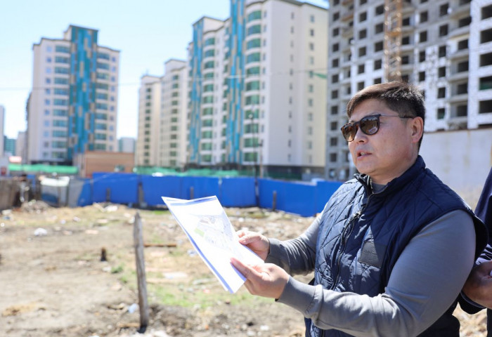 Х.Нямбаатар: 32-ын тойрог орчмын газрыг чөлөөлж, ахуйн үйлчилгээний төв байгуулна