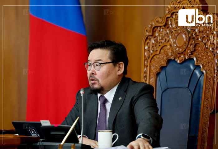 Г.Занданшатар: Орон нутгийн иргэд татгалзаад байхад ашигт малтмалын лиценз олгодог байдлыг хална