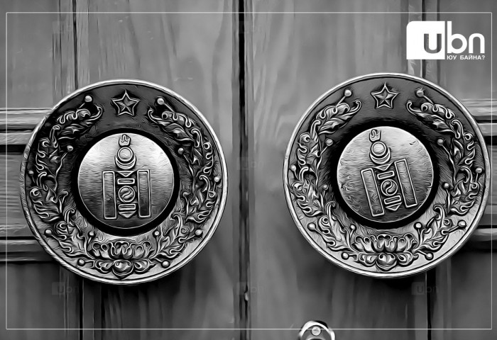 Жагсаалтын эхний байрыг мөнгөнд биш ҮЗЭЛ САНААНД өгөх гэж Үндсэн хуулиа өөрчилсөн