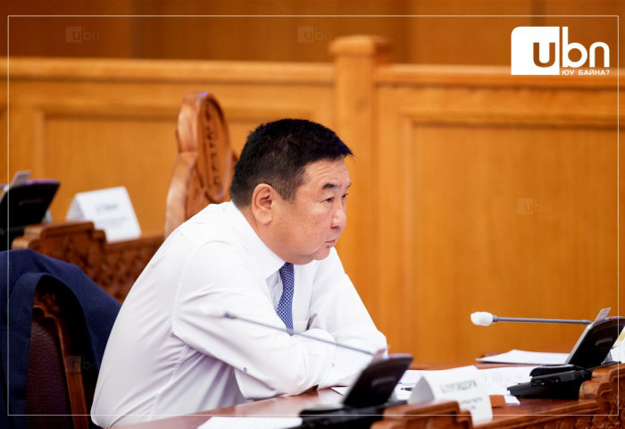 Д.Ганбат: “Цалинтай ээж“-ийн мөнгө гэж 50 мянган төгрөг өгдөг. Тэрийг яаж цалин гэх юм бэ