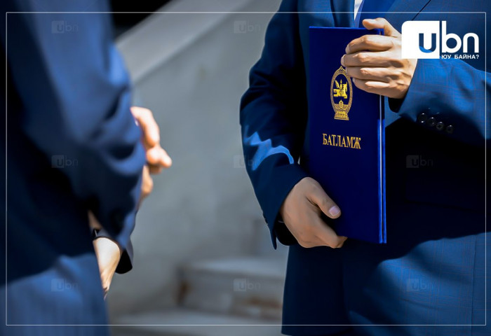 Нэр дэвшигчид өнөөдөр СЕХ-ноос үнэмлэхээ гардан авснаар, сонгуулийн сурталчилгаа эхэлнэ