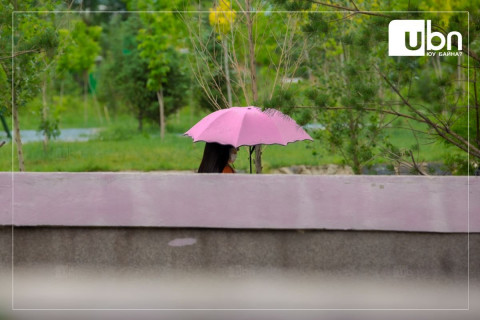 ӨГЛӨӨНИЙ МЭНД: Өнөөдөр Улаанбаатарт 20 хэм дулаан,  түр зуурын бороотой