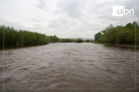 Зарим голуудын усны түвшин өмнөх өдрийнхөөс 10-30 см нэмэгджээ