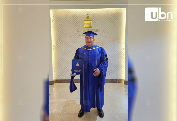 Улсын аварга С.Мөнхбат магистрын зэрэг хамгаалжээ