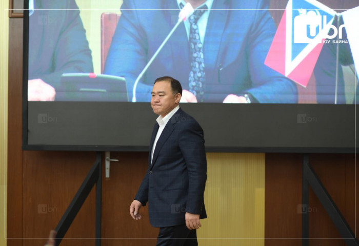 “АН-ын дарга Лу.Гантөмөр сонгуулийн дүн гарснаар огцорсон“