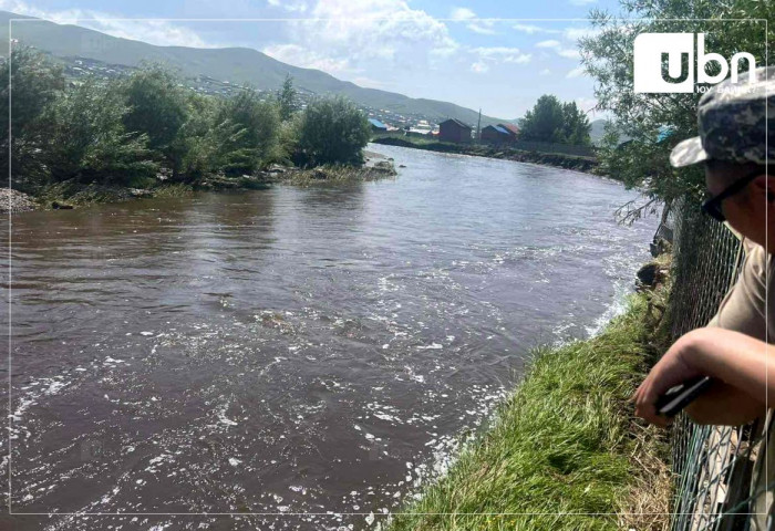 Сэлэнгэ мөрөнд живсэн нэг иргэнийг эрэн хайж байна