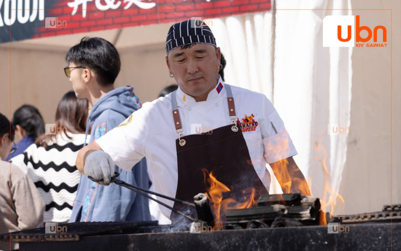 ФОТО: “UB FOOD FESTIVAL- 2024” төв талбайд болж байна