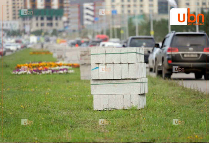 Х.Нямбаатар: Стандартад нийцүүлж бордюр солих ажил хийгдэж байгаа