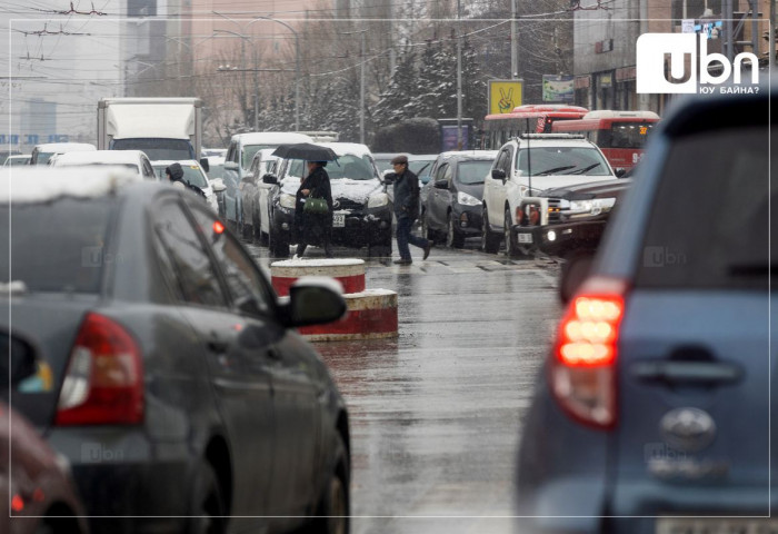 ӨГЛӨӨНИЙ МЭНД: Улаанбаатарт 3 хэм дулаан, нойтон цас орно