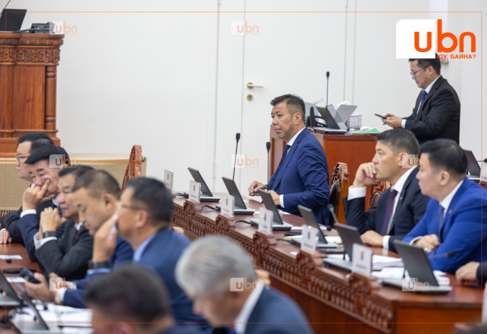 Б.Энхбаяр: 2025 оны төсвөө баталчихаад, УИХ, ЗГ хамтарч энэ онд төсвийн тодотгол хийвэл Үндсэн хууль зөрчинө