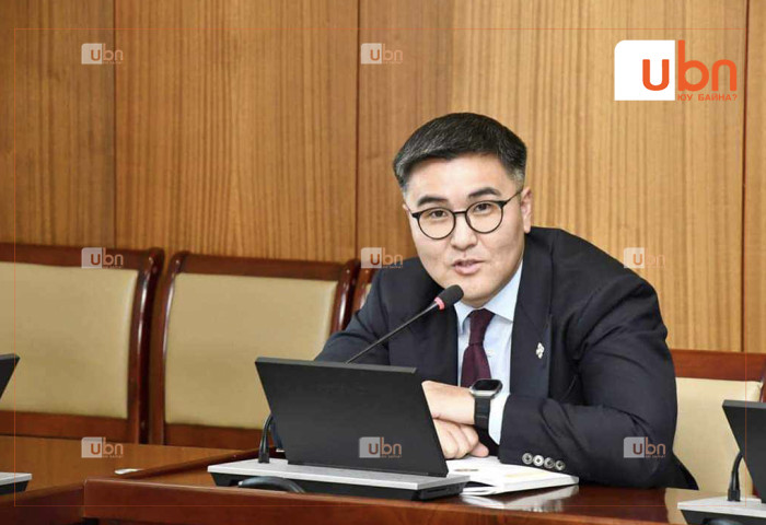 Монгол Улсын 2025 оны төсвийг хэлэлцэх нэг удаагийн дэгийн тухай хуулийн төслийг нэгдсэн хуралдаанд танилцуулахаар боллоо