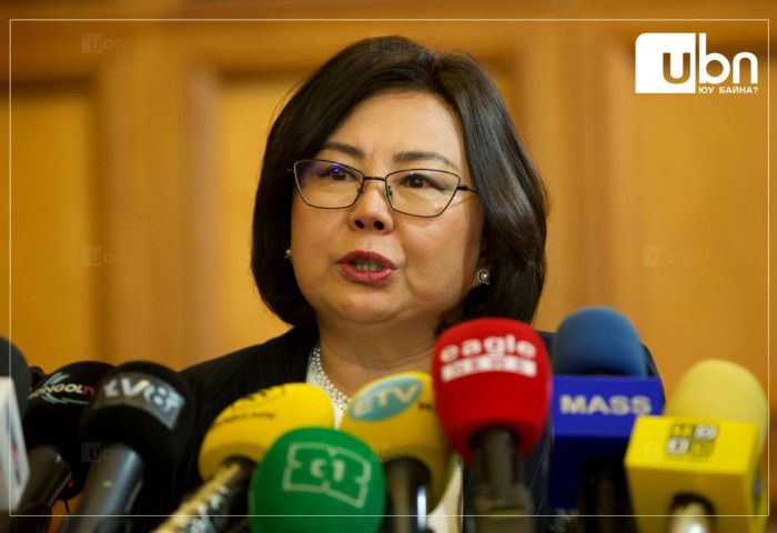 С.Одонтуяа: Төрийн байгууллагын 2 мянга гаруй автомашиныг Евро-5 стандарт руу яаралтай оруулах талаар судлахаар боллоо