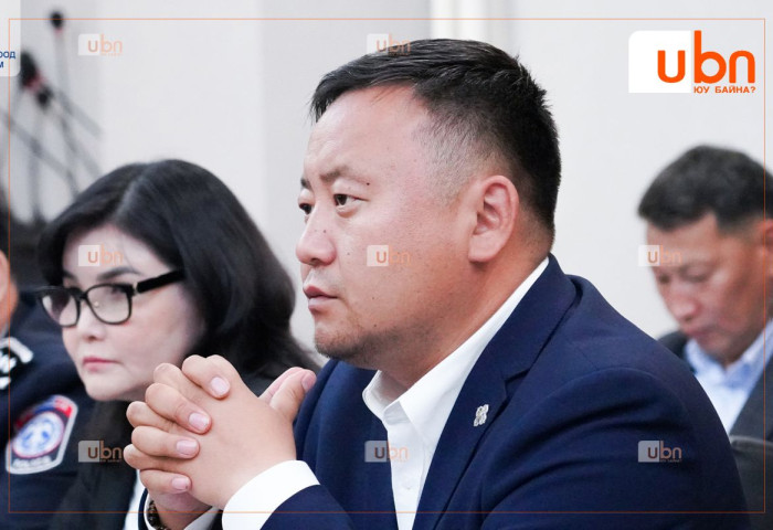 “Ардчилсан намын гишүүн байж хөрөнгө хураах тухай ярилаа гээд байх юм. Аль намын гишүүн байх энд хамаагүй“
