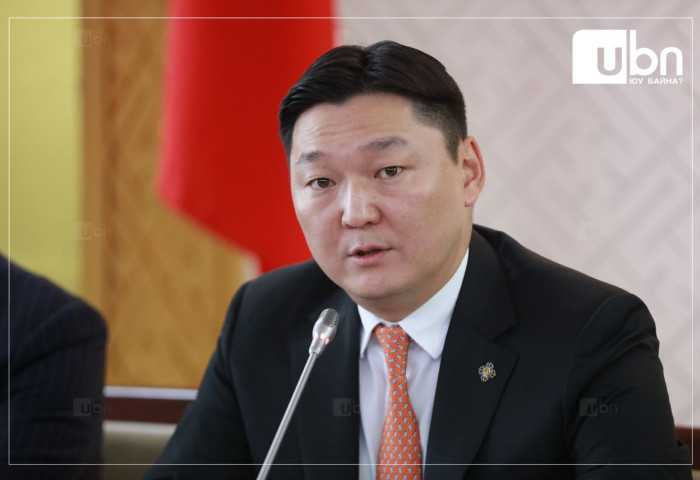 Г.Тэмүүлэн: Дахин сонгогдоогүй гишүүдэд тэтгэмж олгох заалт УИХ-ын тухай хуульд хуучин байсан. ЗГ зарчмын шаардлага тавьсан парламент руу гүтгэлгийн дайралт хийдэг хандлагаасаа салах хэрэгтэй