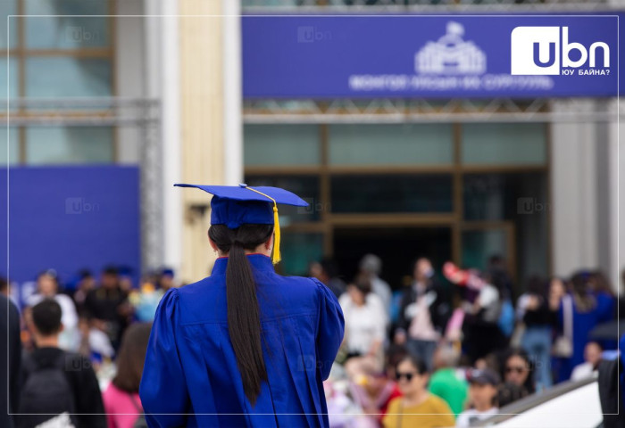 “Тэргүүлэх болон эрэлттэй мэргэжлээр суралцагчдад ЗГ-ын тэтгэлгээр 6,9 тэрбум төгрөгийг олгоод байна“