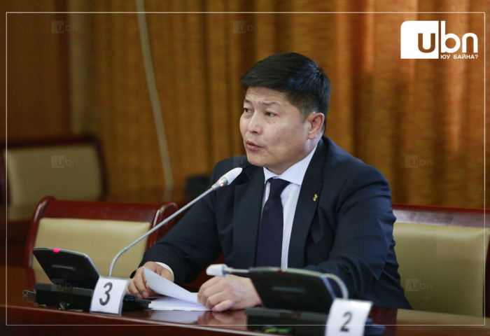 Х.Нямбаатар: Сэлбэ голын эх дээр тохируулгатай 5 хиймэл нуур байгуулж, голын эх дээр үерийн усны тохируулга хийнэ