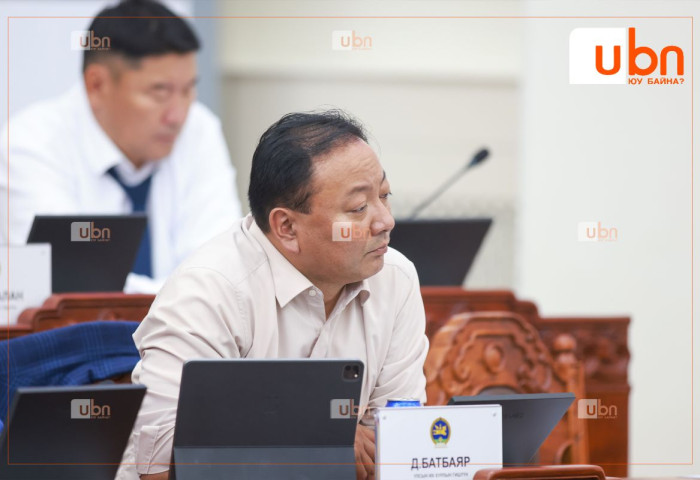 Д.Батбаяр: Даатгал хийж, нөхөн төлбөр авч байгаа системээ хялбар болгочихвол даатгуулахыг хүсдэггүй хүн гэж байхгүй