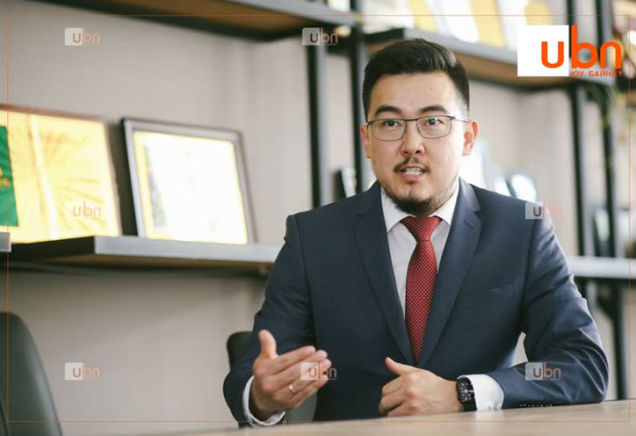 “Ард“ санхүүгийн нэгдлийн охин компанийн гүйцэтгэх захирлаар ажиллаж байсан Ц.Бархасыг СЗХ-ны орон тооны бус гишүүнээр томилохыг ДЭМЖСЭНГҮЙ