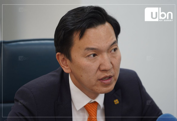 “10 жилийн өмнө ураны төсөл хөдөлсөн байсан бол 2.5 тэрбум ам.доллар монголд орж ирэх байсан“