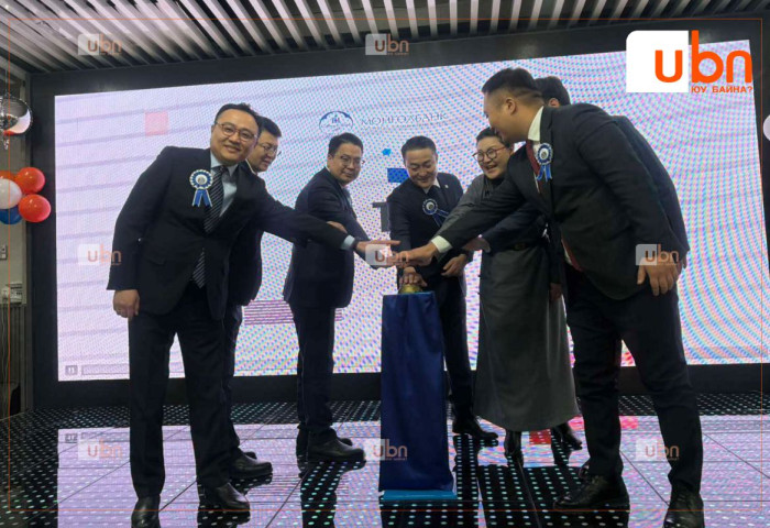 Ахлах ангийн сурагчдад зориулсан санхүүгийн суурь мэдлэг олгох “Level-UP хөтөлбөр” Ховд аймагт нээлтээ хийлээ