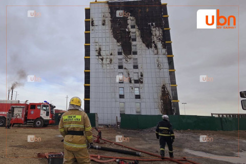 Саруул өргөө хотхоны А байранд гарсан галыг 20 алба хаагч ажиллаж, унтраалаа