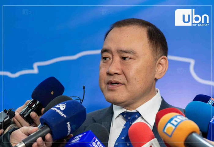 Л.Гантөмөр: Би ч багадаа угаартаж байсан. Нүүрс угаасаа угаартуулдаг