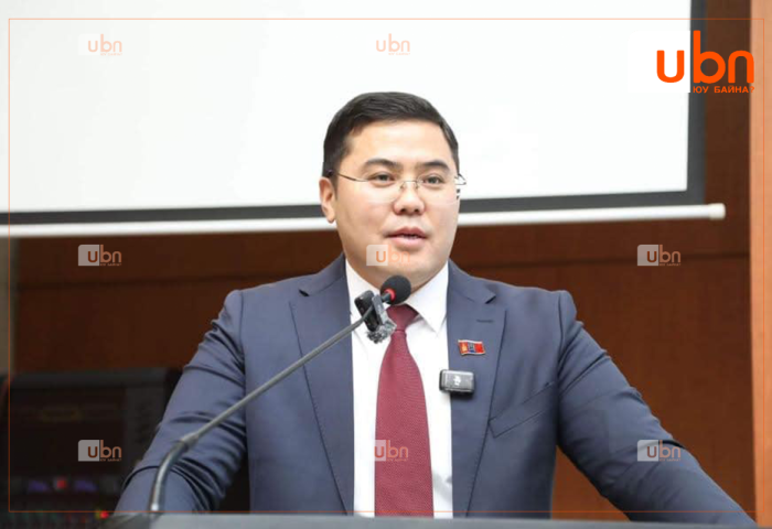 Булган аймгийн Засаг дарга Д.Пүрэв-Очирыг огцрууллаа
