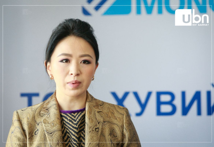 “Н.Номтойбаяр, Н.Цэлмүүн хоёрыг баян болгох гэж монголчууд төрөөгүй“